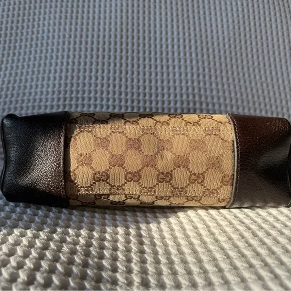 Gucci UNISEX Messenger Bag - Picture 3 of 14